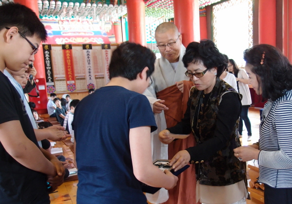 조계종 9교구 신도회, 108명에게 장학금 전달